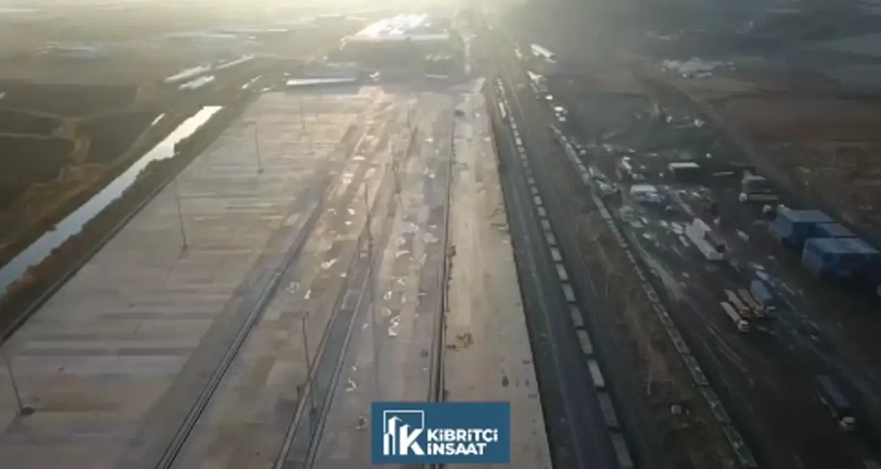 Şantiye videosundan ana sayfa kapak karesi