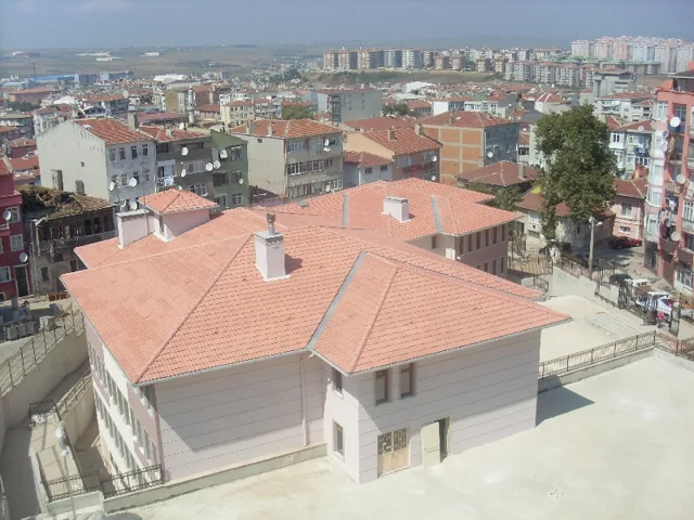 SİLİVRİ TURGUT REİS  İLKÖĞRETİM OKULU